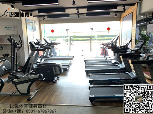 VSPORTS体育官网體育旗艦店的跑步機和橢圓機